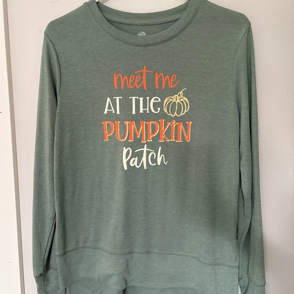 Women's Green Pumpkin Patch Crew Neck Sweater